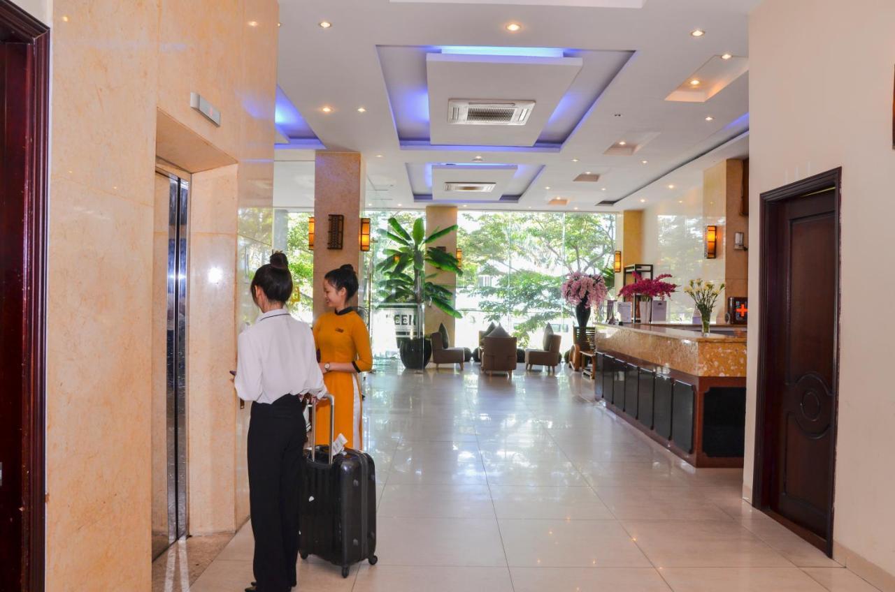 Queen Da Nang Hotel Buitenkant foto